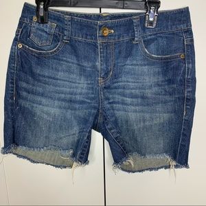 DKNY Ludlow Cut-Off Jean Shorts